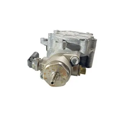 Audi Q3 F3 Vacuum pump 06L145100P 06L127027C