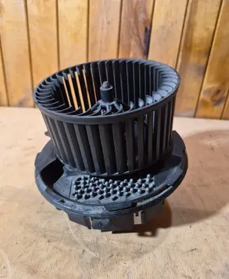 Audi A3 S3 8P Heater fan/blower F995426Q F011500045 3C0907521B