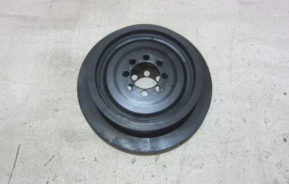 BMW X3 F25 Crankshaft pulley 7573654