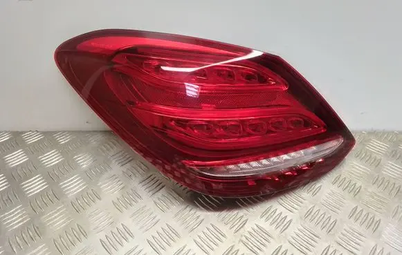 Mercedes-Benz C W205 Rear/tail lights A2059061357