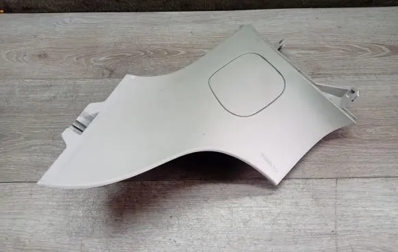 Volvo C30 (C) pillar trim