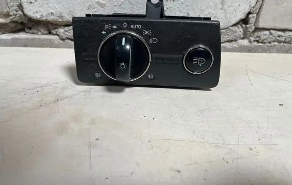 Mercedes-Benz E W211 Light switch A2115450104