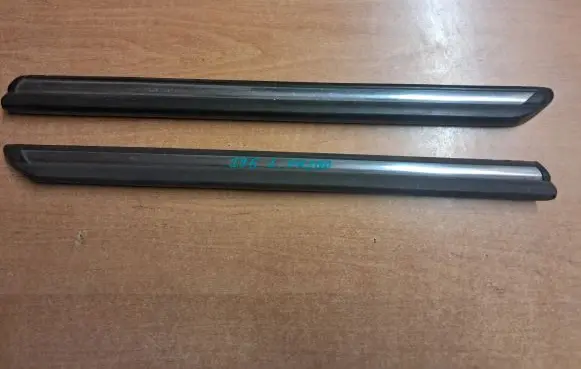 Mercedes-Benz 280 450 W116 Front arch trim 1168800182