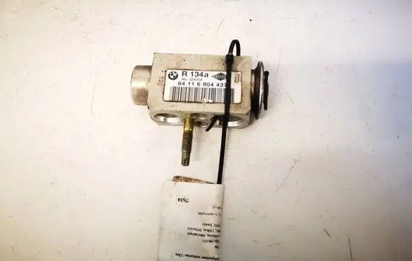 BMW 3 E46 Air conditioning (A/C) expansion valve 64116904437