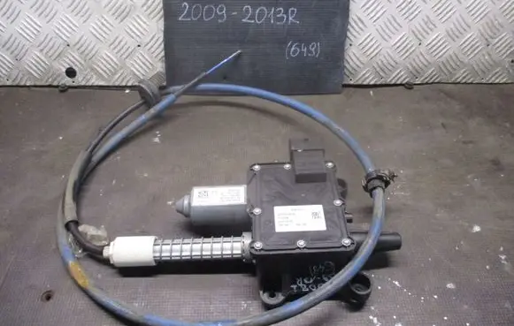 Peugeot 5008 Hand brake/parking brake motor 9673081580