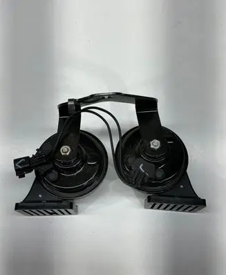 Chevrolet Camaro Horn signal 23467528