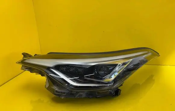 Toyota C-HR I Headlight/headlamp 81150-F4250-00
