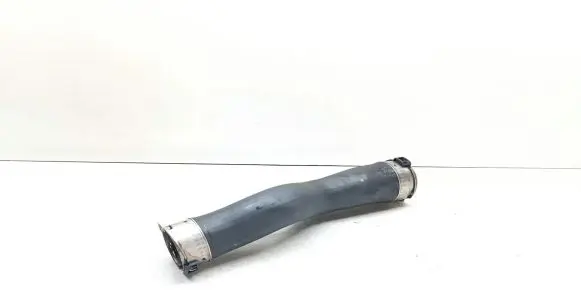 BMW 5 F10 F11 Intercooler hose/pipe