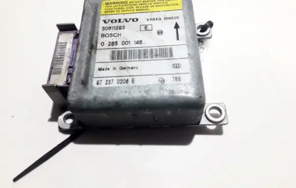 Volvo S40, V40 Airbag control unit/module 30611293 972370206E