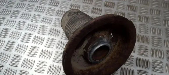 Pontiac Trans Sport Coil spring mount 
