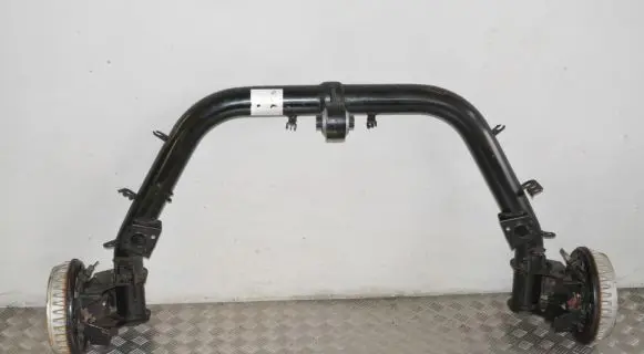 Smart ForFour II W453 Rear axle beam A4534200402