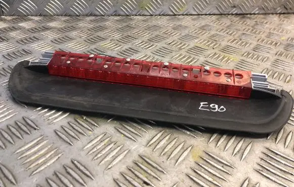 BMW 3 E90 E91 Third/center stoplight