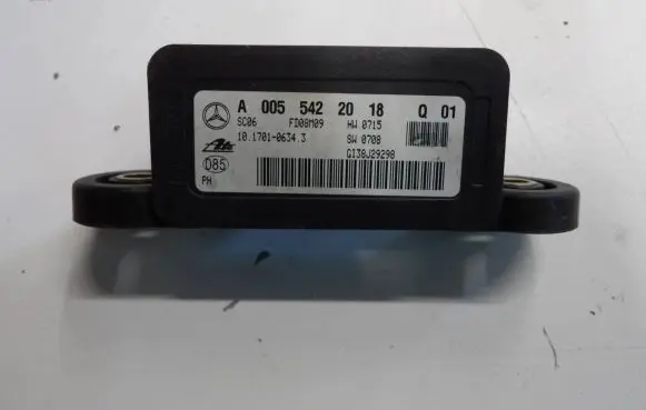 Mercedes-Benz ML W164 ESP acceleration yaw rate sensor A0055422018 FD08M09 10170106343