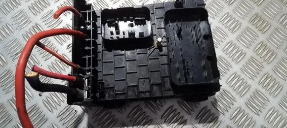 Audi A3 S3 8P Fuse box set 1k0937124 0-1534502-1