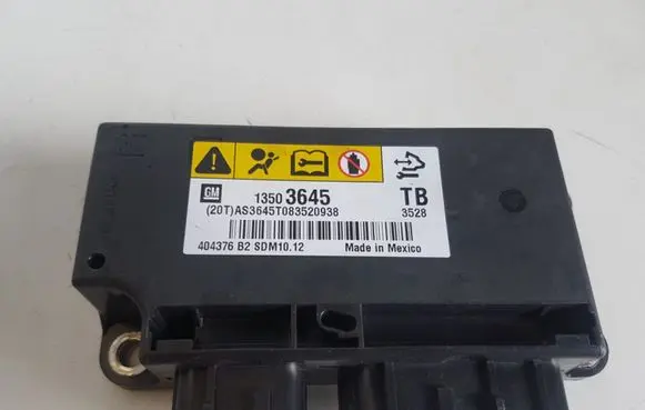Opel Insignia A Airbag control unit/module 13503645