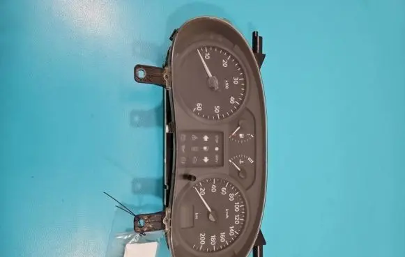 Renault Trafic II (X83) Speedometer (instrument cluster) P8200279062-B IMPRK1365534