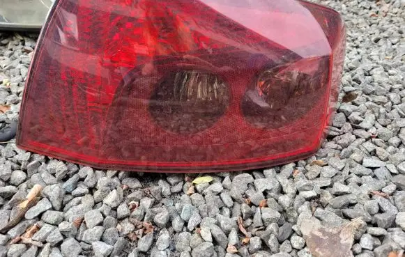Peugeot 407 Rear/tail lights 085501937R