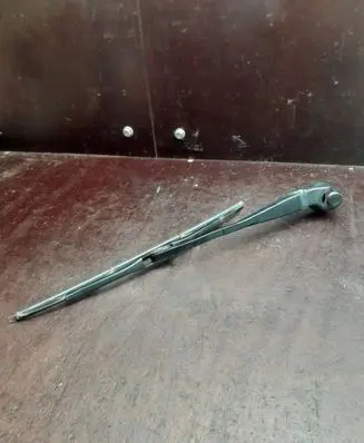 Volkswagen Polo Rear wiper blade arm 182486