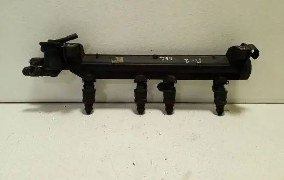 Audi A3 S3 8L Fuel main line pipe 06A133317A