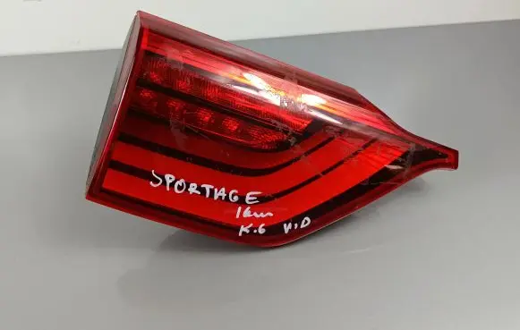 KIA Sportage Tailgate rear/tail lights