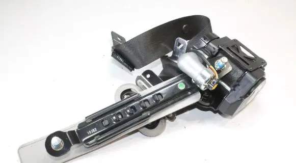 Chevrolet Captiva Front seatbelt 95459239