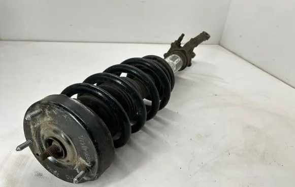 Dodge Charger Front shock absorber with coil spring 68192734AA P68192734AA 68076352AB