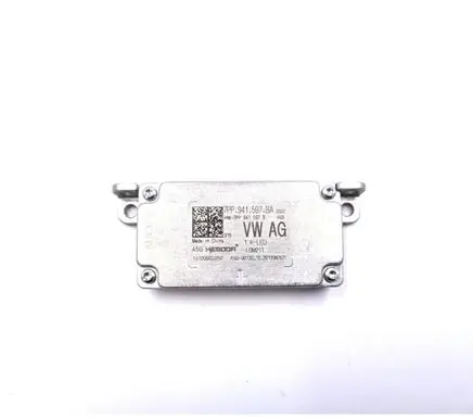 Skoda Fabia Mk3 (NJ) Headlight ballast module Xenon 7PP941597BA