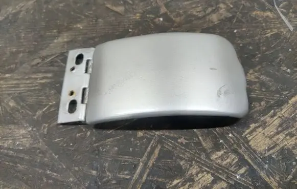 Rolls-Royce Silver Shadow Side skirt front trim 