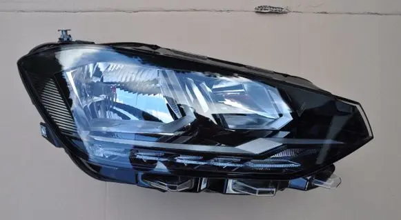 Volkswagen Golf VII Headlight/headlamp 517941006D