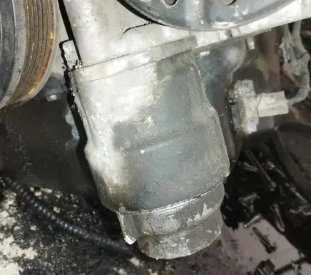 Toyota Corolla E140 E150 Oil filter cover 