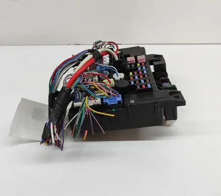 Mitsubishi Outlander Fuse module 8637A864