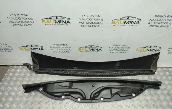 Opel Crossland X Wiper trim 13476245 13476246