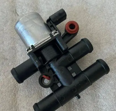 Audi A4 S4 B8 8K Coolant heater control valve 8E0820036 4K0820035