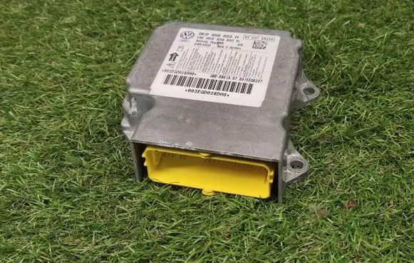 Audi A4 S4 B8 8K Airbag control unit/module 8K0959655H 5WK44112