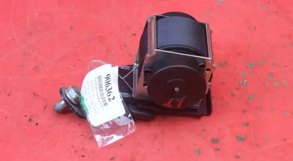 Mitsubishi ASX Front seatbelt 6176638