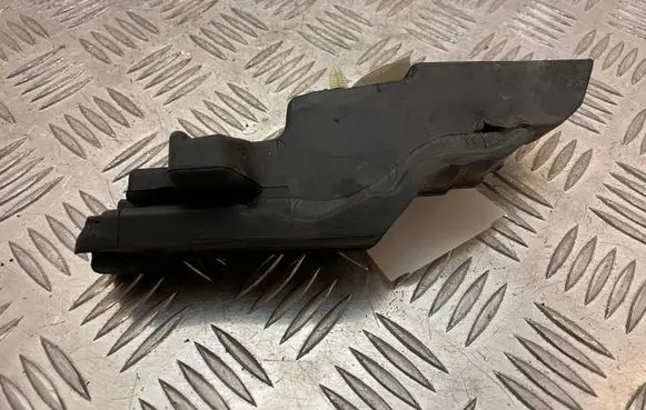 Audi A1 Fender foam support/seal 82A823721