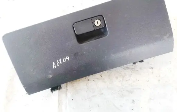 Honda CR-V Glove box 77500swae010m1 77500-swa-e010-m1