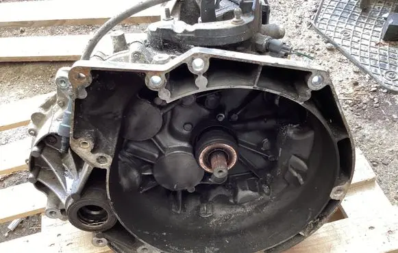 Ford C-MAX II Manual 6 speed gearbox CV6R7002KC 1507140616