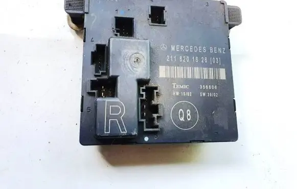 Mercedes-Benz E W211 Door control unit/module 2118201626