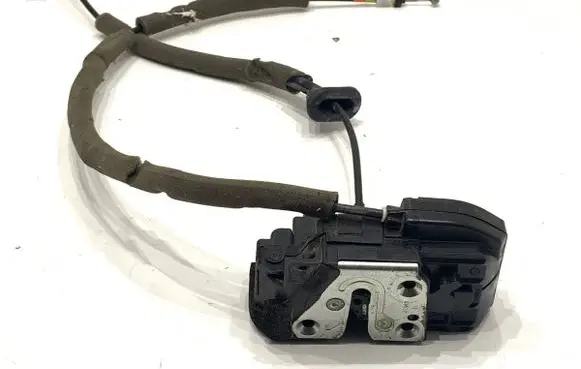 Renault Koleos I Front door lock 