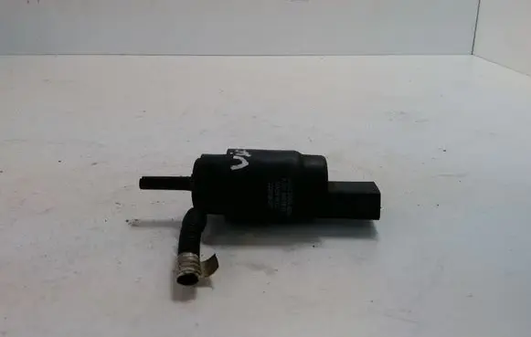 Mercedes-Benz Vito Viano W639 Windscreen/windshield washer pump A0008605826