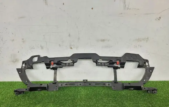 Audi E-tron GT Intercooler air guide/duct channel 4j3807611