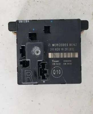 Mercedes-Benz E W212 Door control unit/module 2118201626 356806