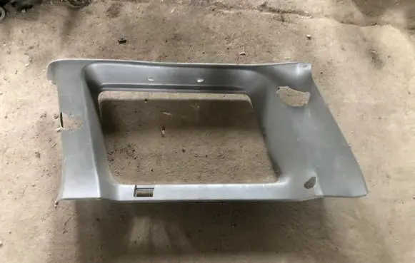 Nissan Patrol Y61 Rear side glass trim 