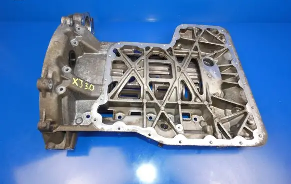 Jaguar XJ X351 Oil sump 9X2Q6U004CB D04YA A1S18C