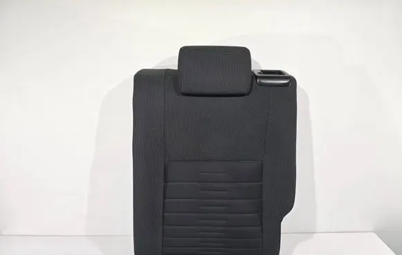 Toyota Auris E180 Rear seat 