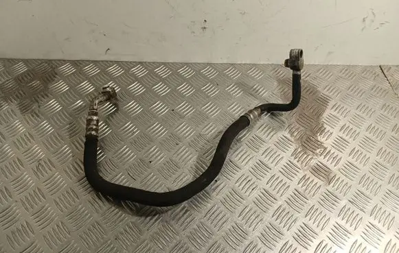 Air conditioning (A/C) pipe/hose