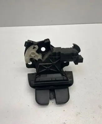 Audi A3 S3 A3 Sportback 8P Tailgate/trunk/boot lock/catch/latch 8P4827505B 8P4827520