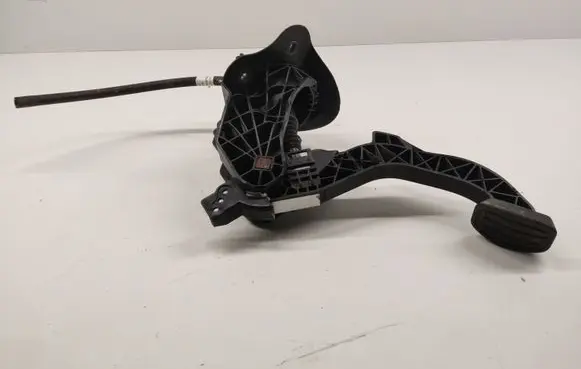 Citroen Berlingo Clutch pedal 