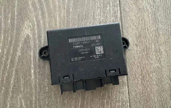 Ford Mondeo MK V Other devices DG9T14F142AE